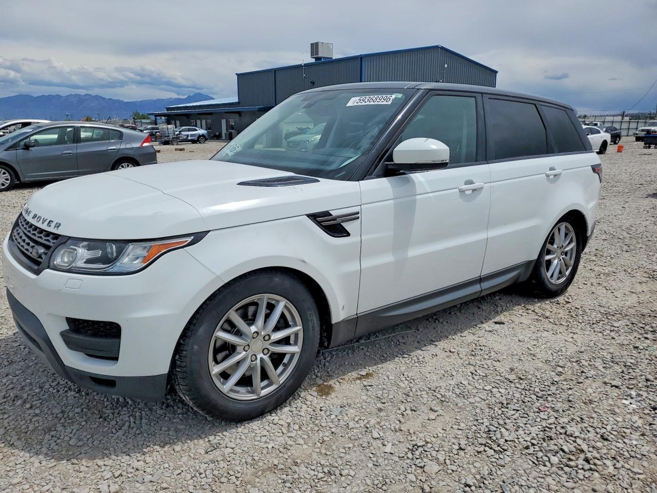 2014 Land Rover Range Rover Sport SE, VIN SALWG2WF6EA393803 — Front end