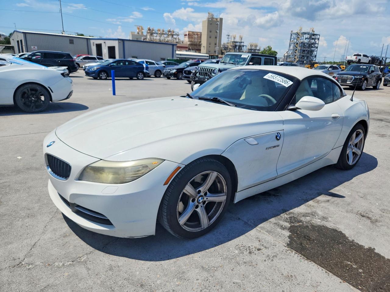 2009 BMW Z4 sDrive30i, VIN WBALM53539E161218 — Мелкие вмятины и царапины