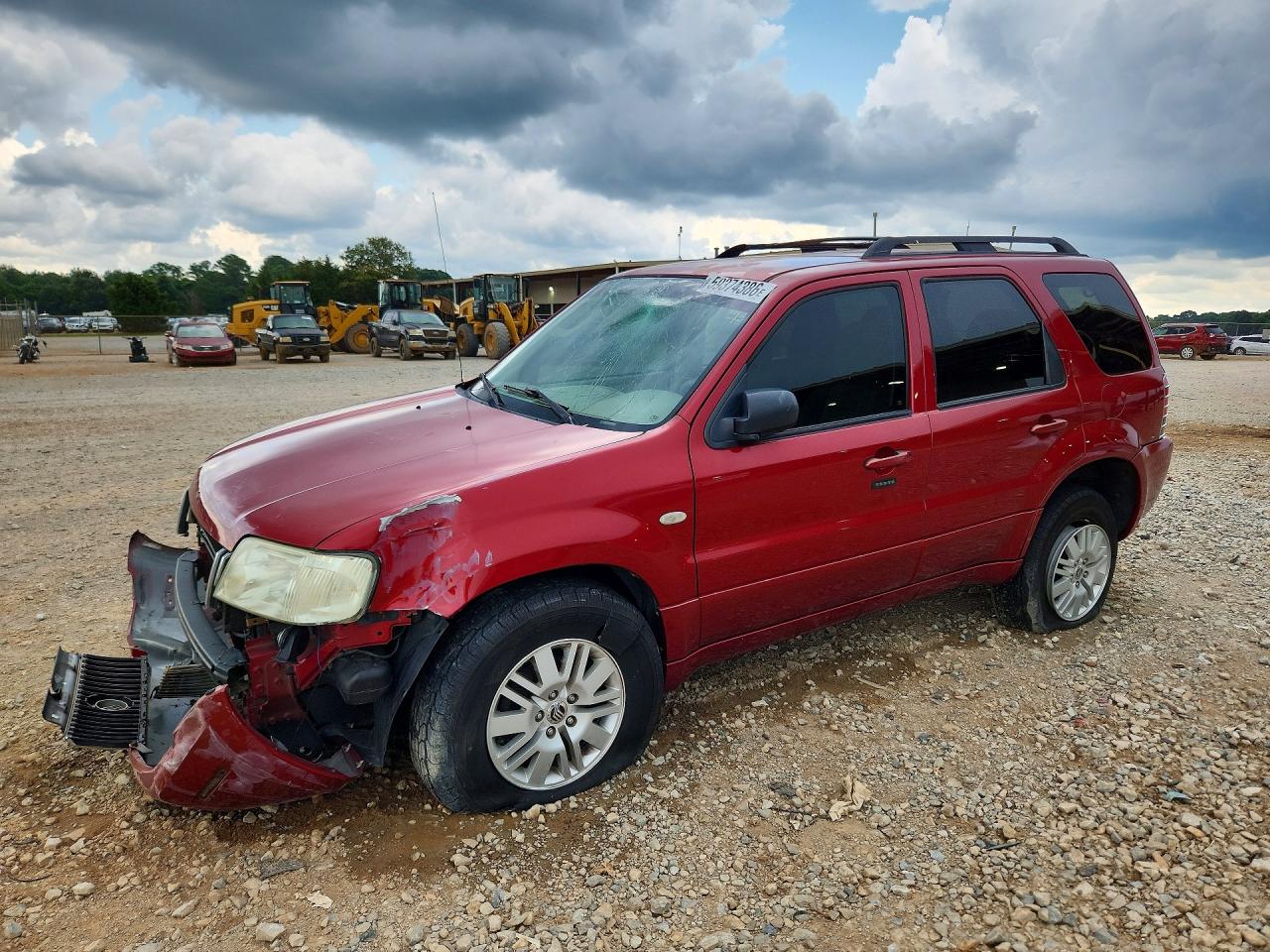 2005 Mercury Mariner Convenience, VIN 4M2YU56Z35DJ03207 — Front end