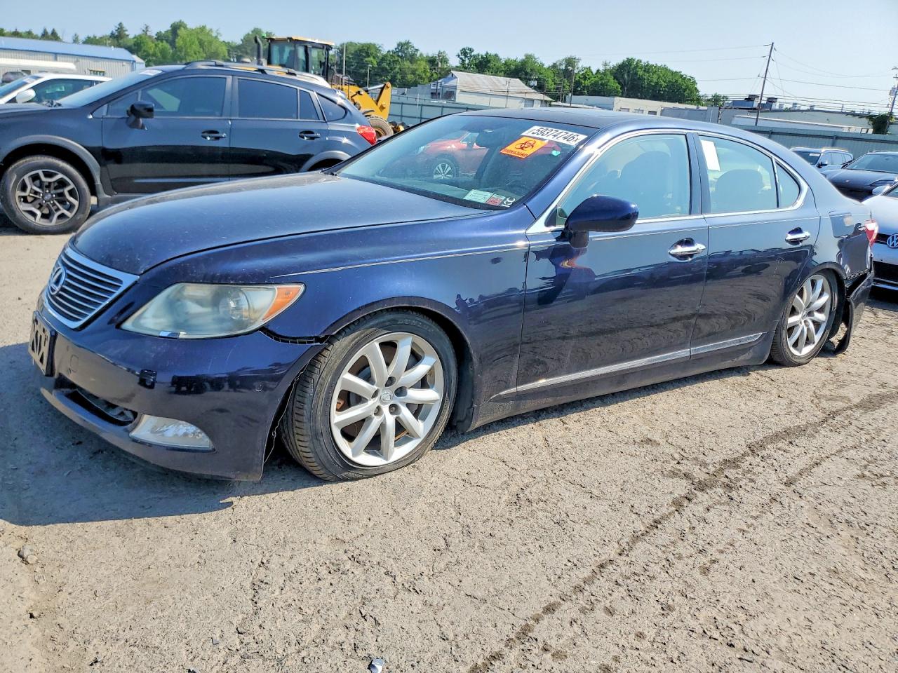 2009 Lexus LS 460, VIN JTHCL46F695002339 — Front end