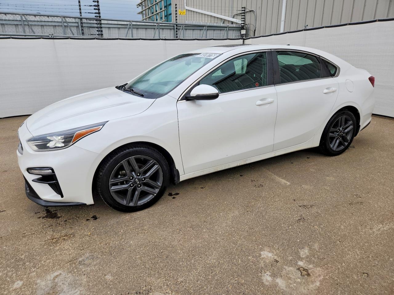 2021 Kia Forte EX, VIN 3KPF54AD2ME281039 — Side