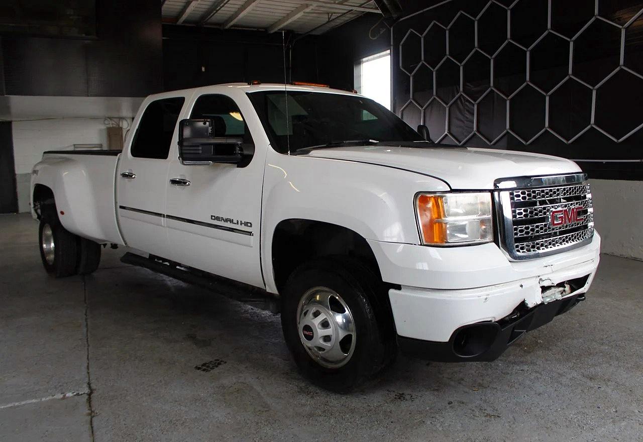 2013 GMC Sierra 3500HD Denali, VIN 1GT426C80DF181166 — All over