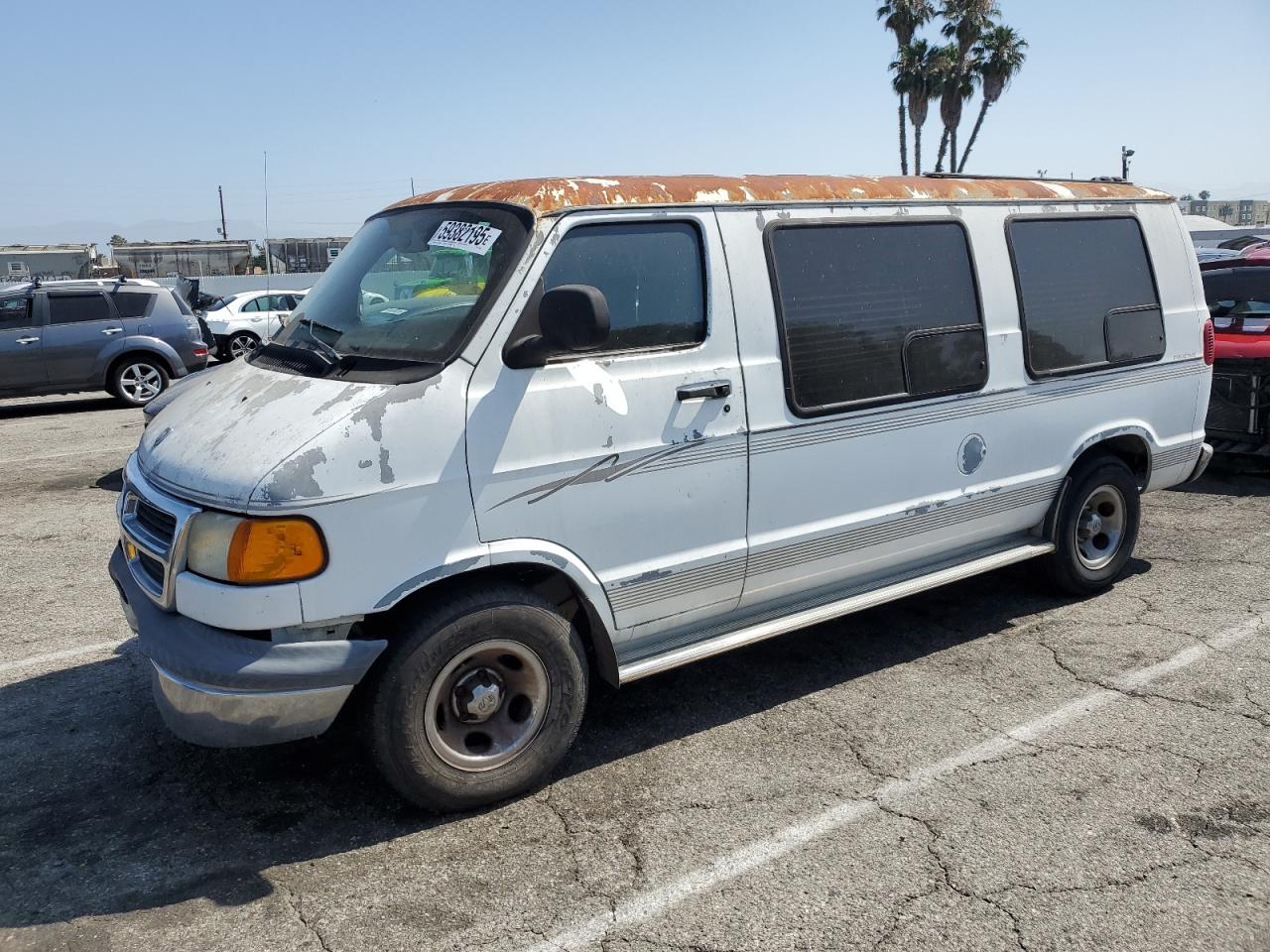 2000 Dodge Cargo Conversion, VIN 2B6HB11Y3YK163974 — Перед