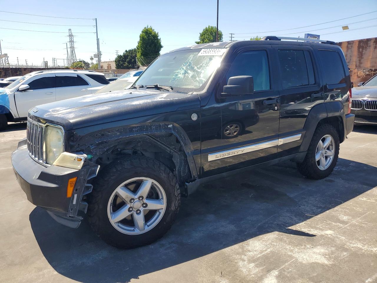 2010 Jeep Liberty Limited, VIN 1J4PN5GK0AW121236 — Front end