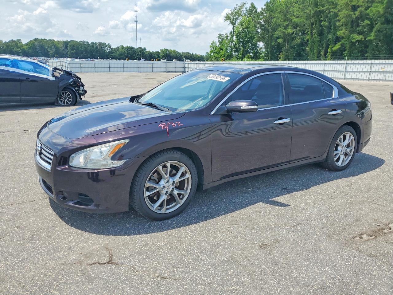 2012 Nissan Maxima SV, VIN 1N4AA5AP7CC867463 — Перед