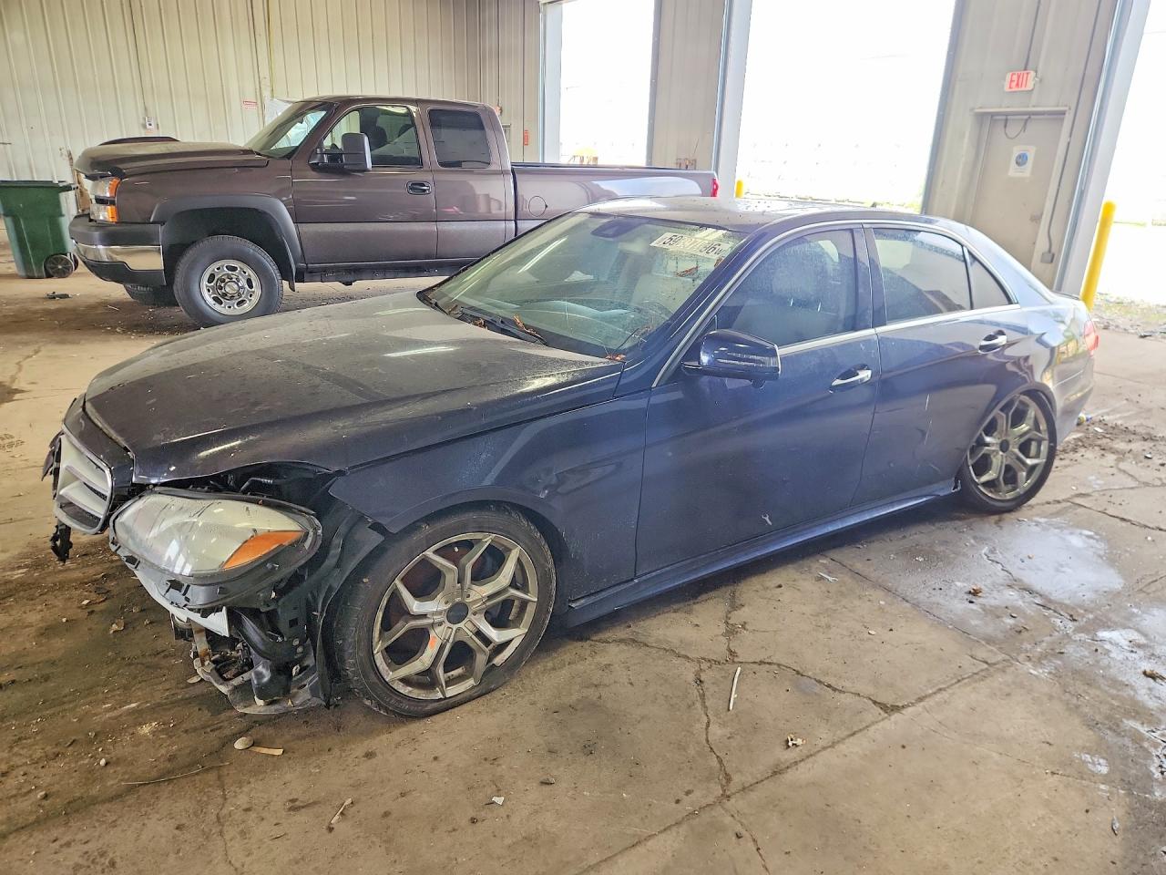 2016 Mercedes-Benz E 350 Sport, VIN WDDHF8JB9GB268730 — Side