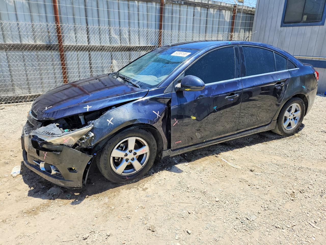 2014 Chevrolet Cruze 1LT, VIN 1G1PC5SB1E7467601 — Front end