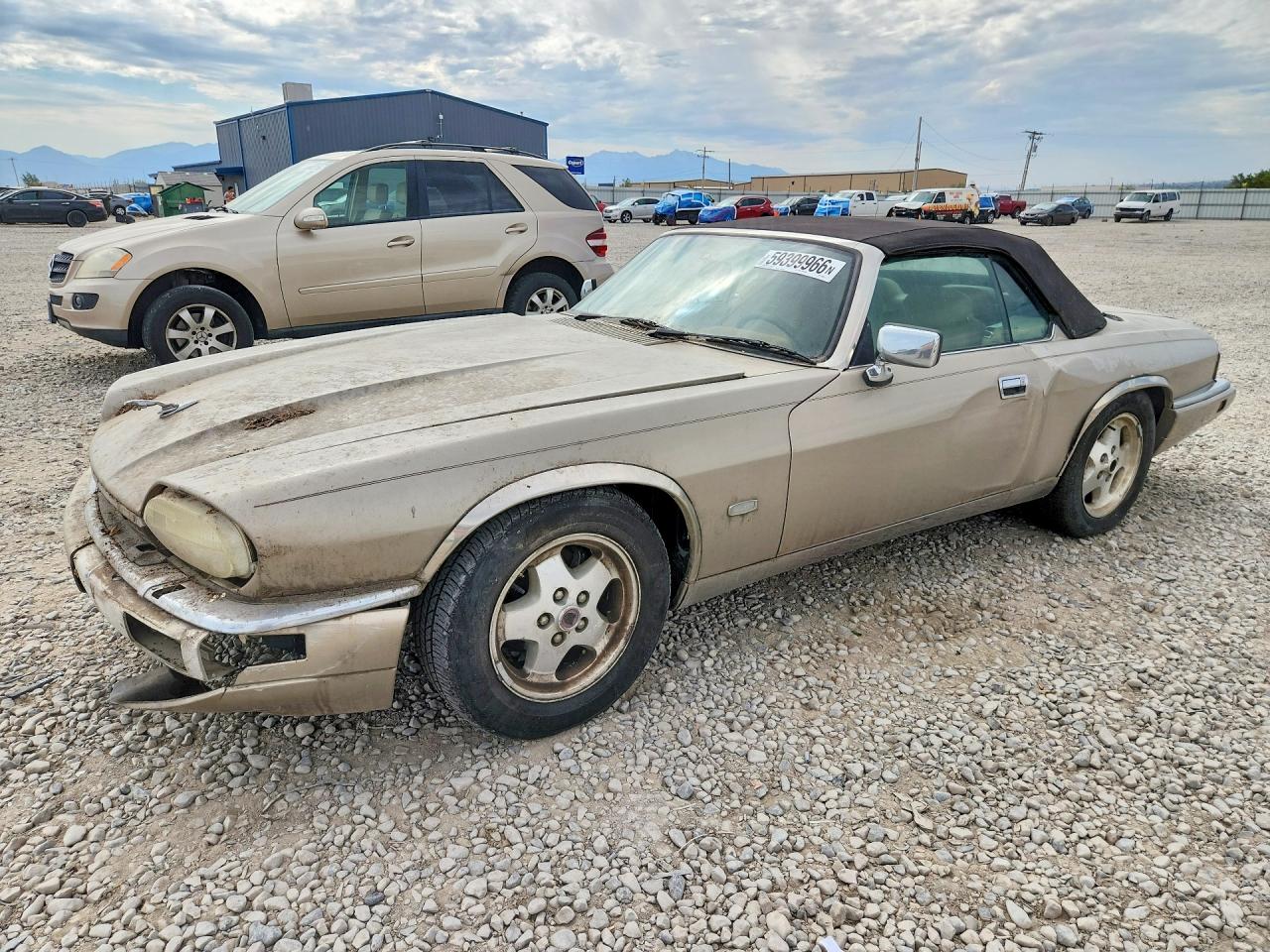 1995 Jaguar XJS, VIN SAJNX274XSC198255 — Minor dents and scratches