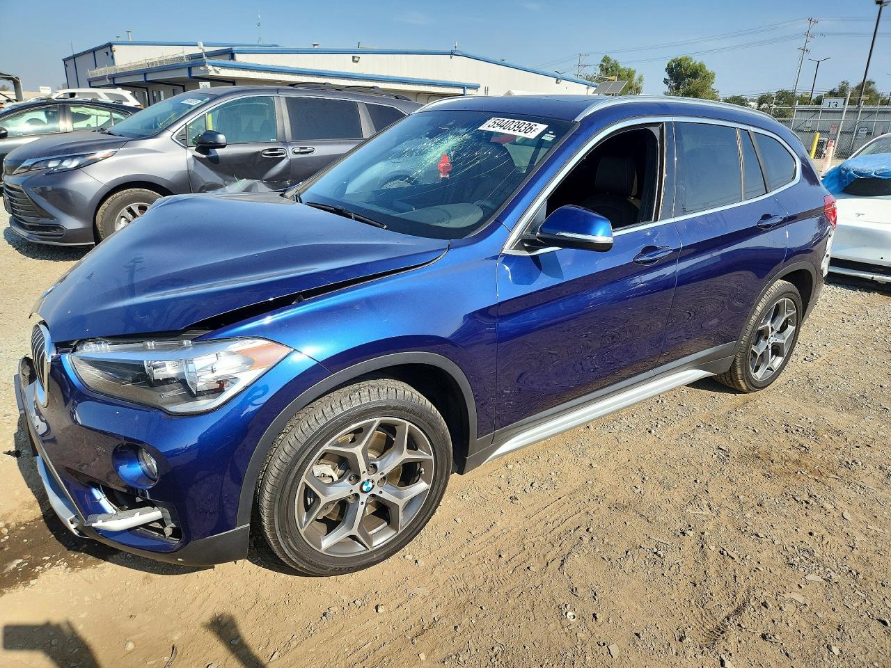 2019 BMW X1 xDrive28i, VIN WBXHT3C55K3H34594 — Front end