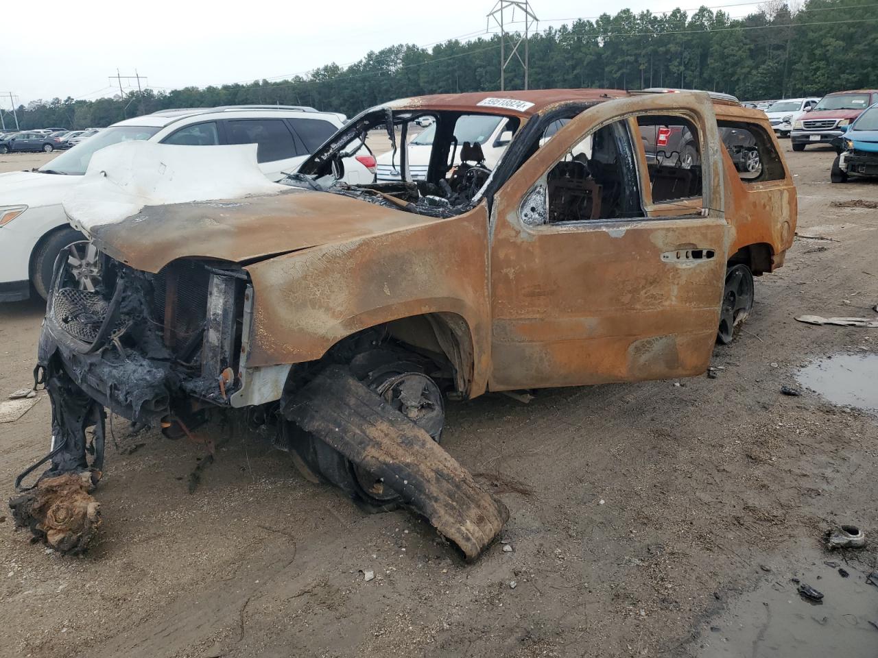2007 GMC Yukon SLT, VIN 1GKFC13J87R397804 — Burn