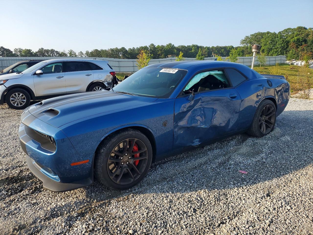 2022 Dodge Challenger SRT Hellcat, VIN 2C3CDZC92NH195607 — Бок