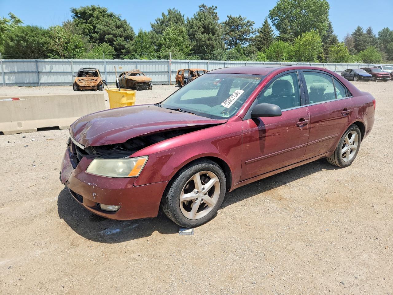 2007 Hyundai Sonata SE, VIN 5NPEU46F17H242967 — Front end