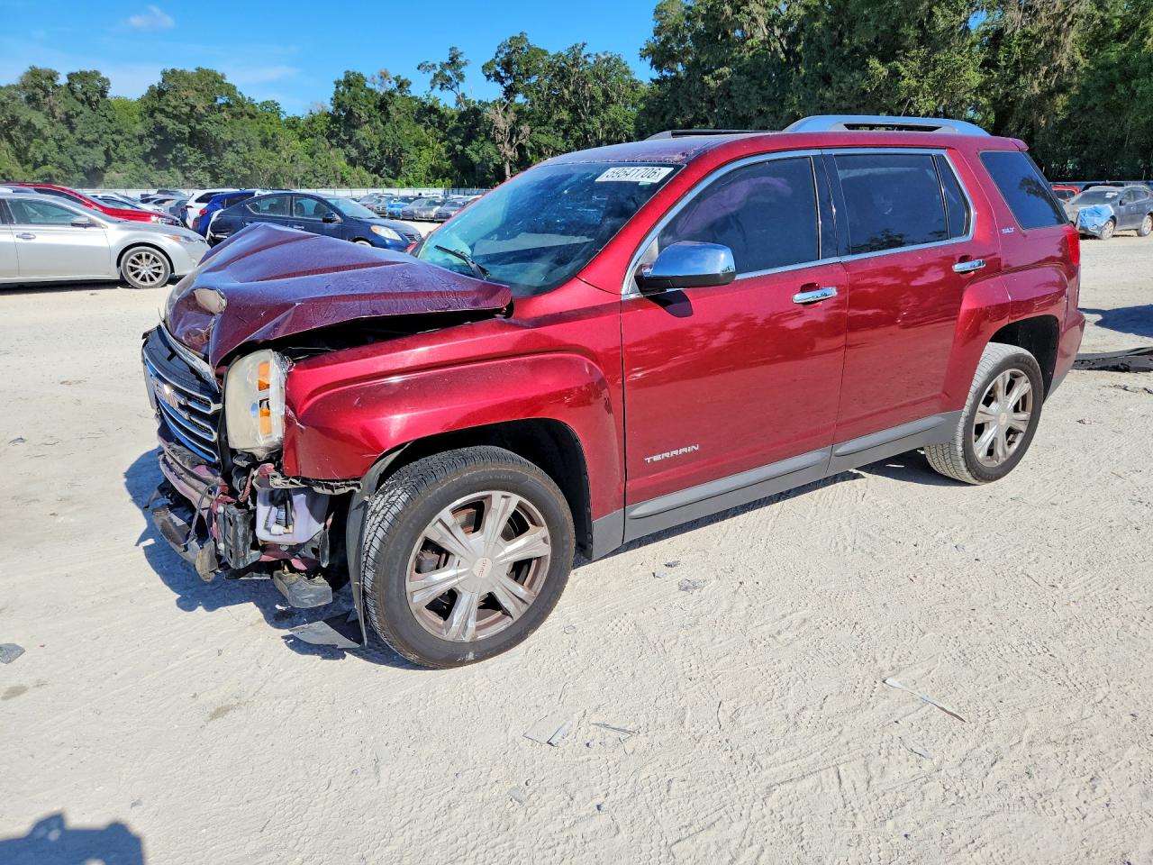 2016 GMC Terrain SLT, VIN 2GKFLPE32G6245594 — Front end