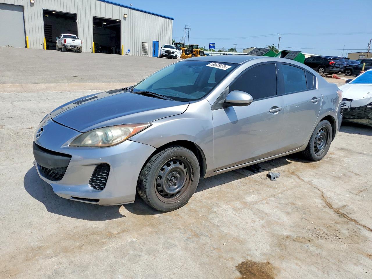 2013 Mazda 3 i Sport, VIN JM1BL1U70D1747532 — Front end