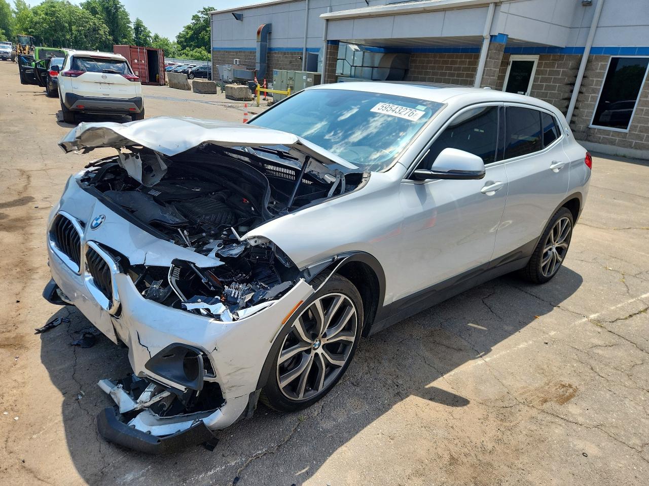 2018 BMW X2 sDrive28i, VIN WBXYJ3C34JEB37749 — Перед