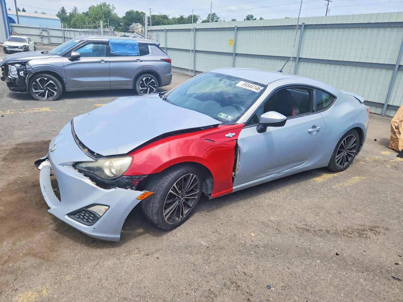 2013 Scion FR-S 10 Series, VIN JF1ZNAA14D1728514 — Front end