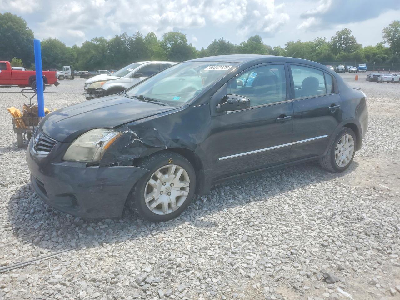 2011 Nissan Sentra S, VIN 3N1AB6AP5BL703356 — Front end