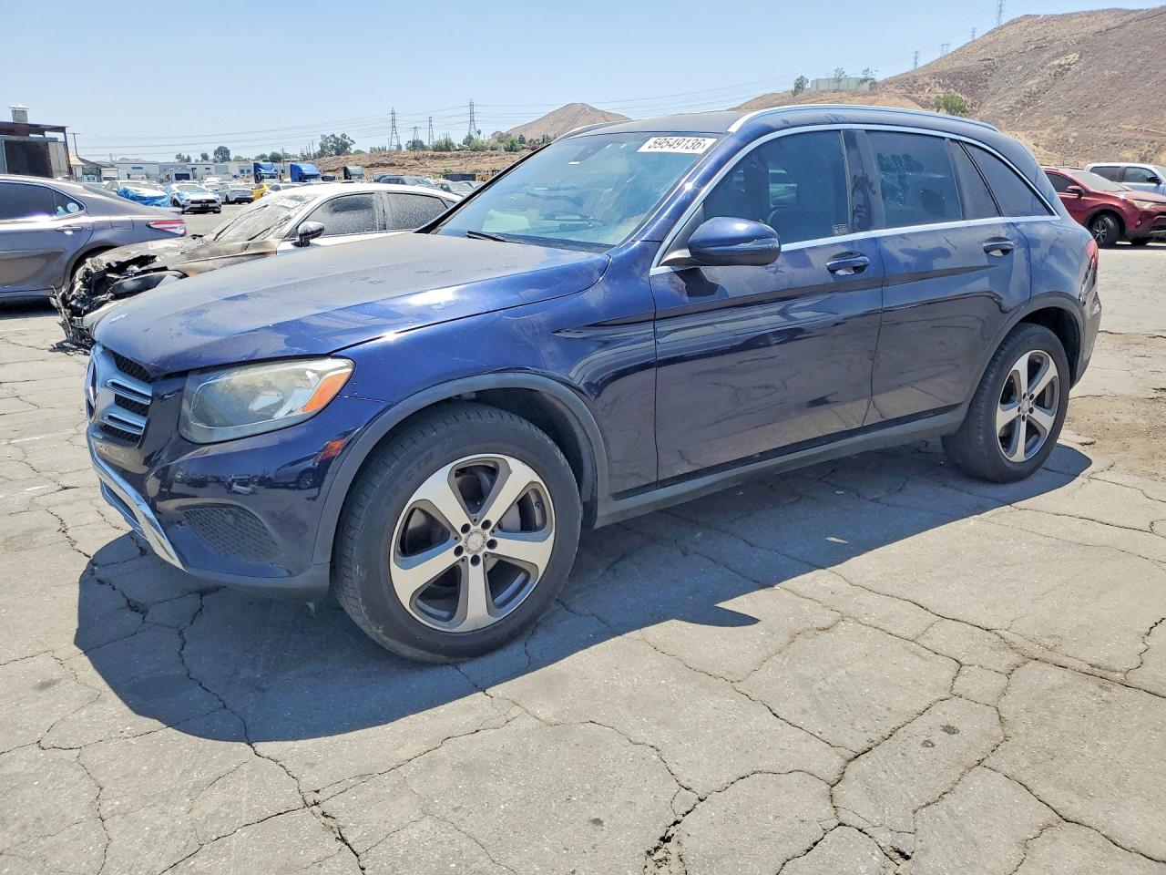 2016 Mercedes-Benz GLC 300, VIN WDC0G4JB4GF057483 — Minor dents and scratches