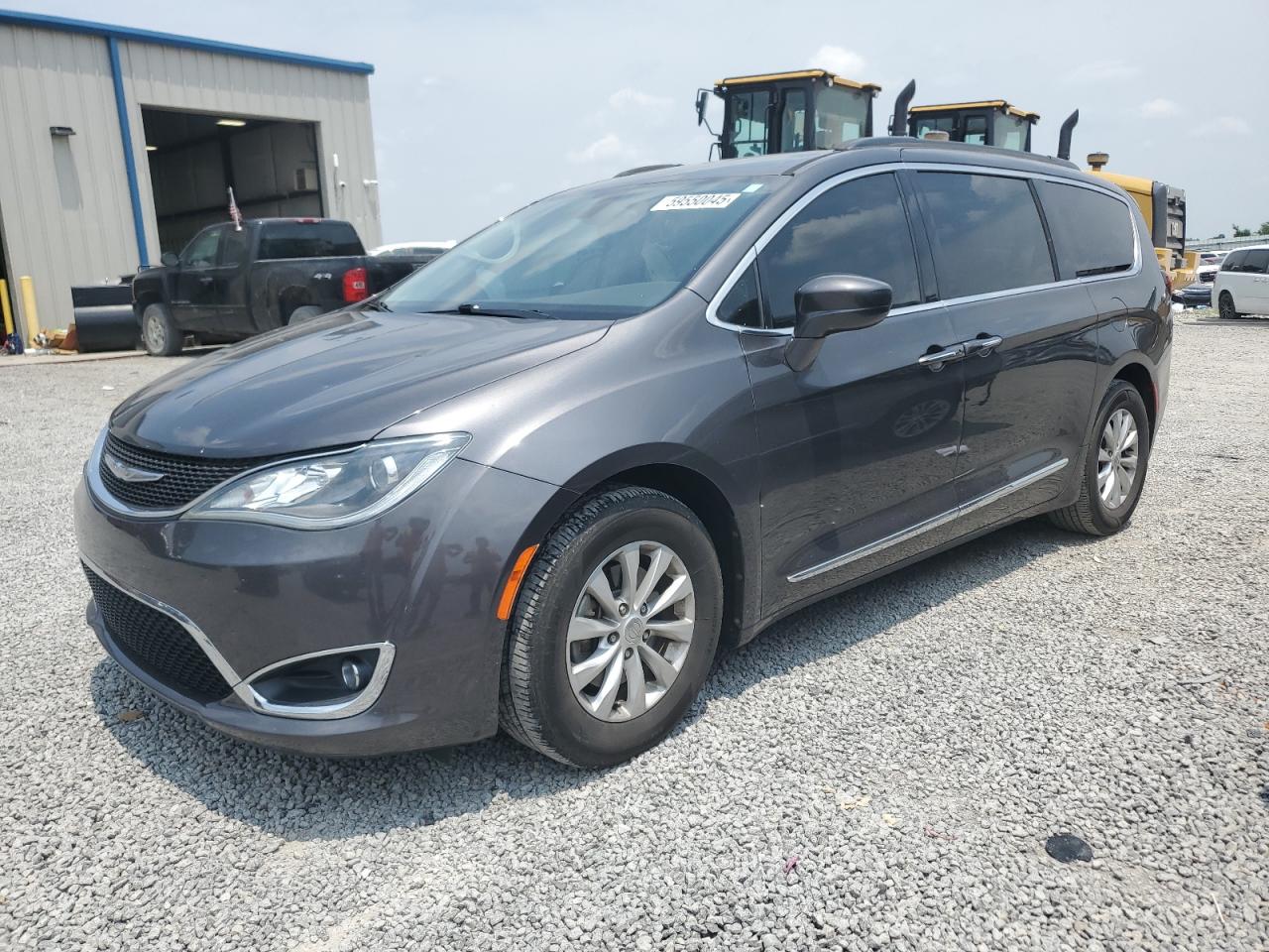2017 Chrysler Pacifica Touring L, VIN 2C4RC1BG9HR543962 — Hail
