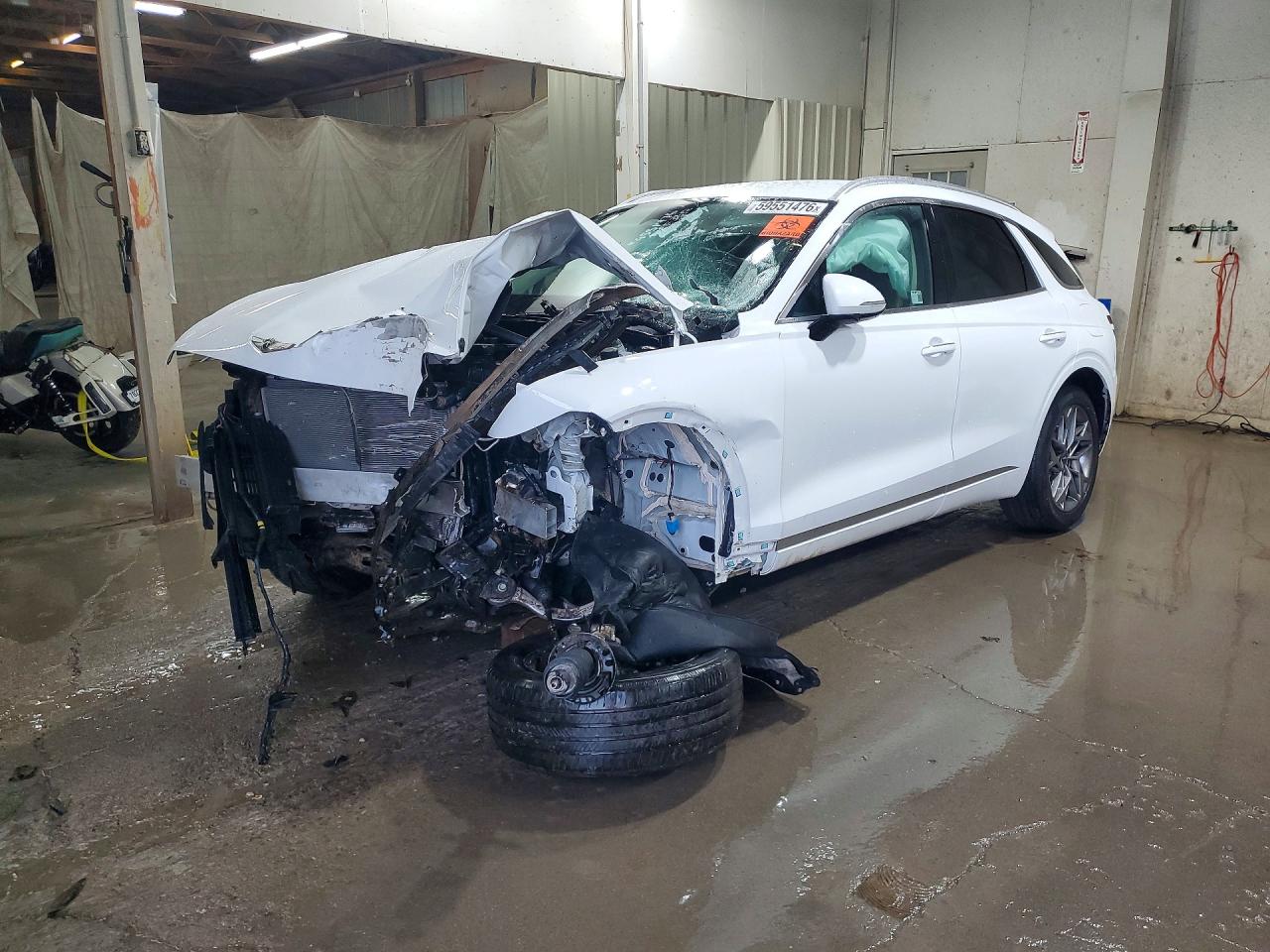2025 Genesis GV70 2.5T, VIN 5NMMADTB6SH024518 — Front end