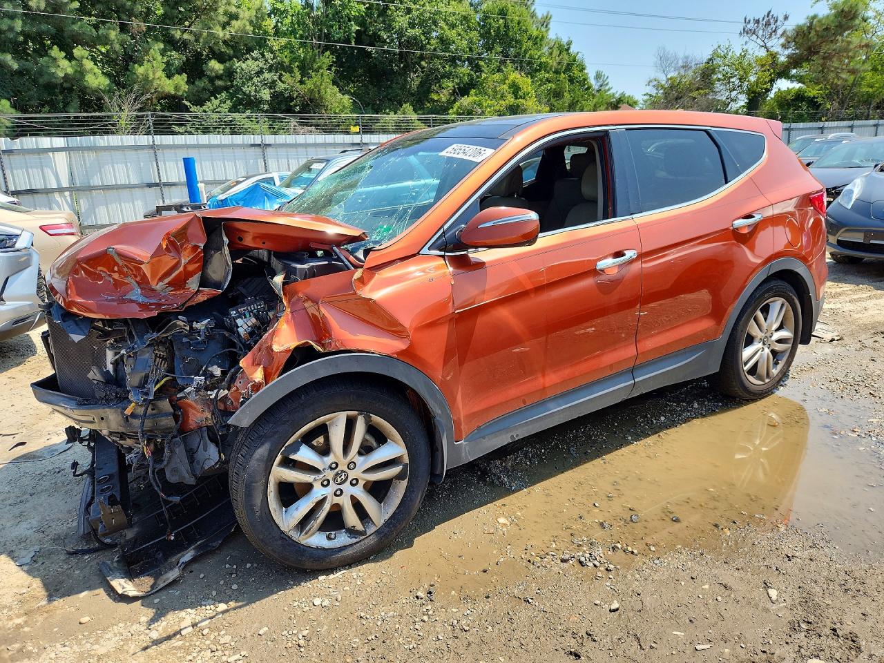 2013 Hyundai Santa Fe Sport, VIN 5XYZW3LA0DG052921 — Front end