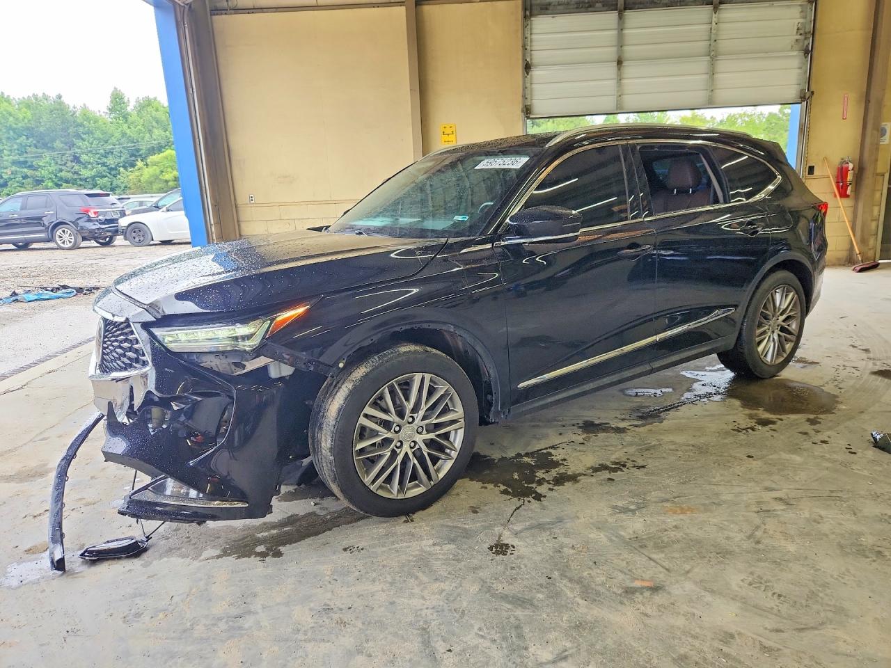 2022 Acura MDX Advance, VIN 5J8YE1H88NL041424 — Front end