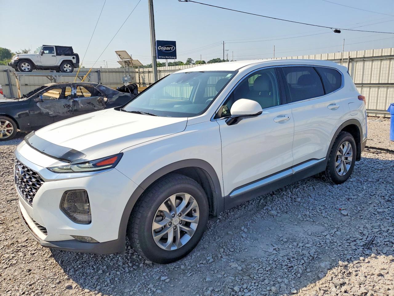 2020 Hyundai Santa Fe SEL, VIN 5NMS33AD5LH266816 — Зад