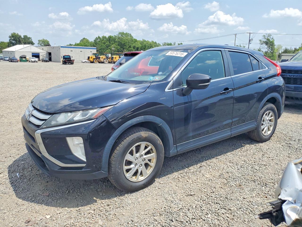 2018 Mitsubishi Eclipse Cross ES, VIN JA4AT3AA0JZ066771 — Minor dents and scratches