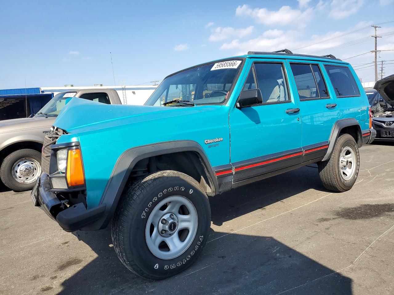 1996 Jeep Cherokee Sport, VIN 1J4FJ68S1TL323390 — Перед