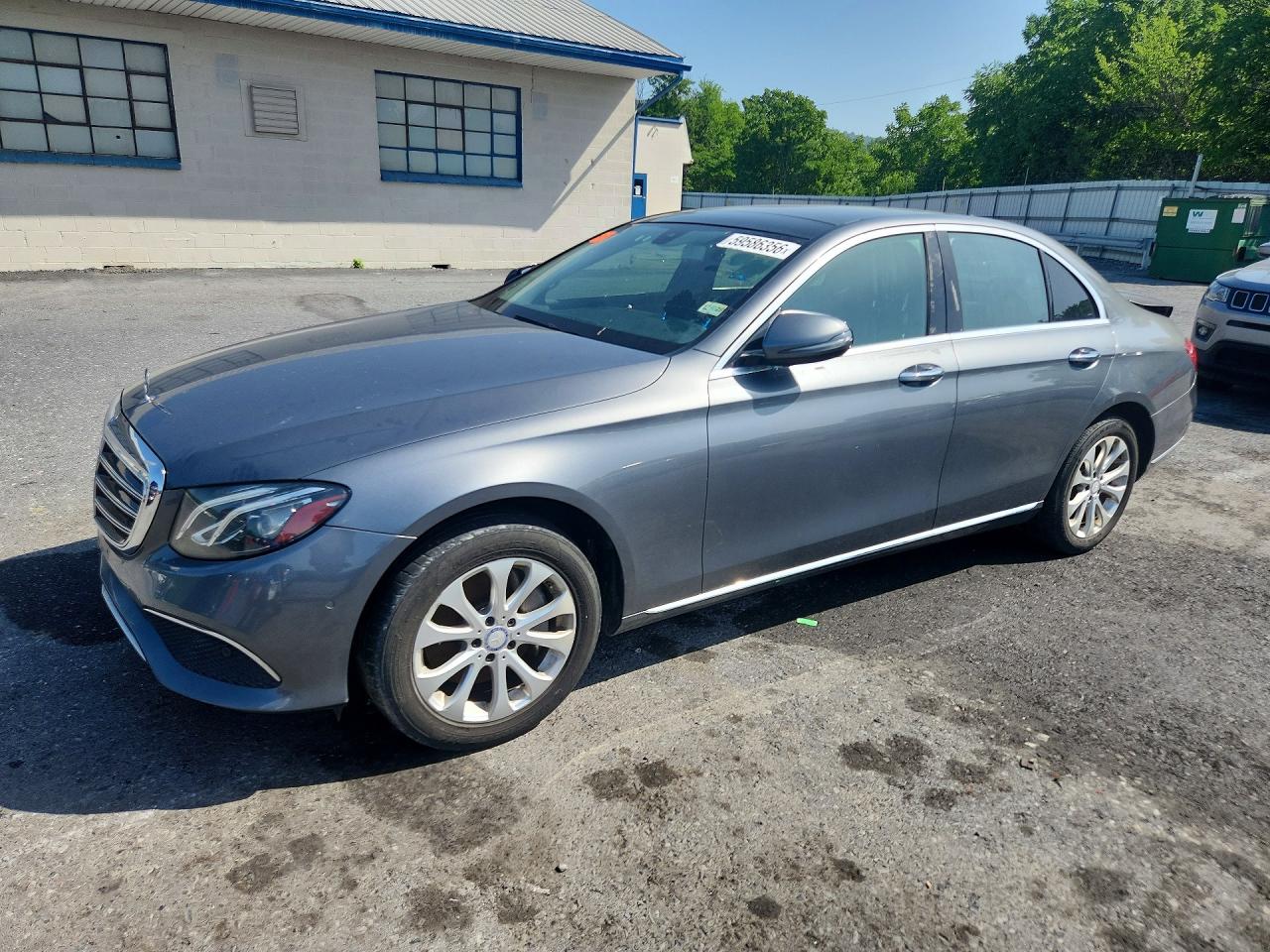 2017 Mercedes-Benz E 300 Luxury, VIN WDDZF4KB1HA144227 — Normal wear