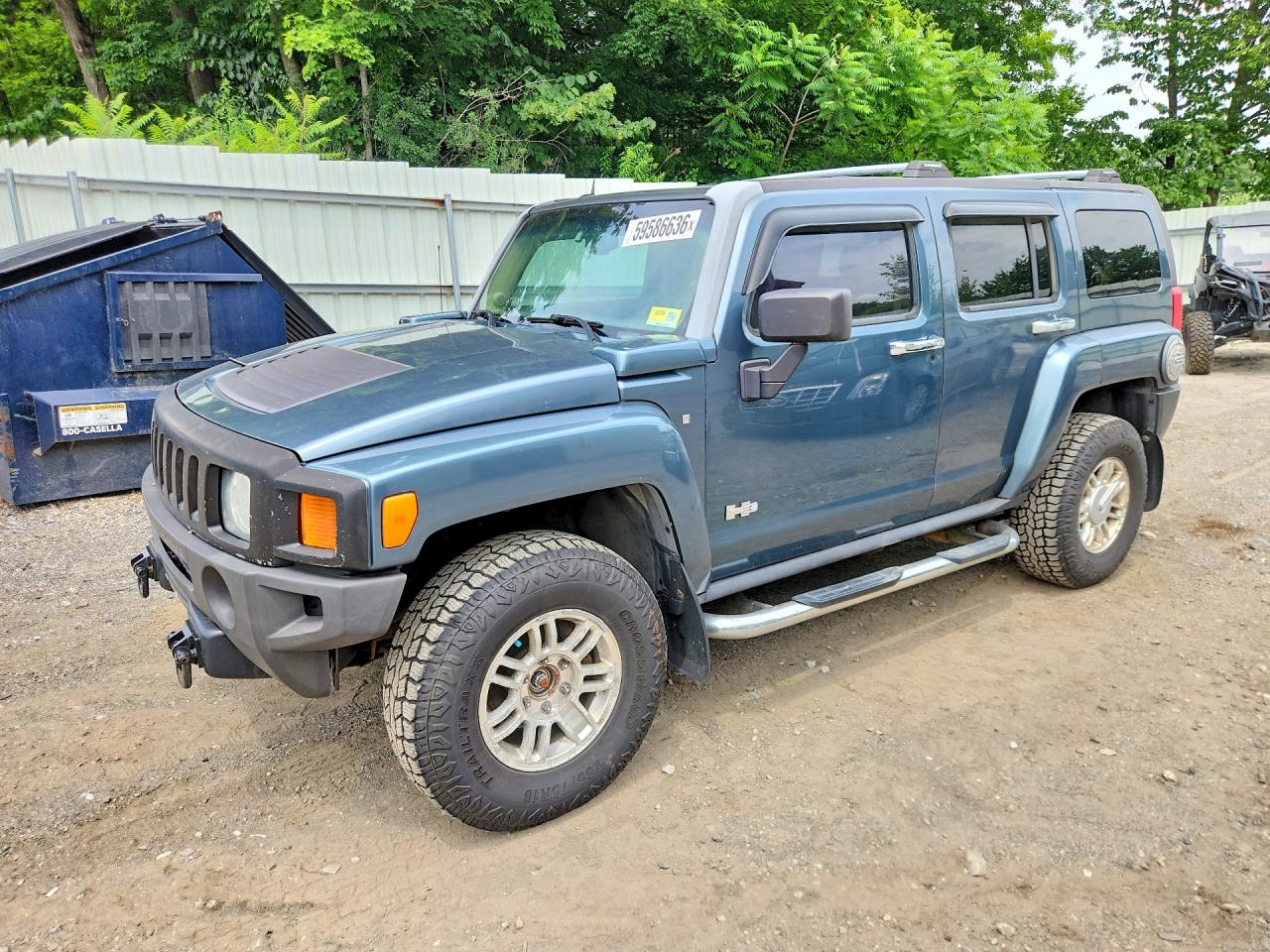 2007 Hummer H3 SUV, VIN 5GTDN13E878177769 — Minor dents and scratches