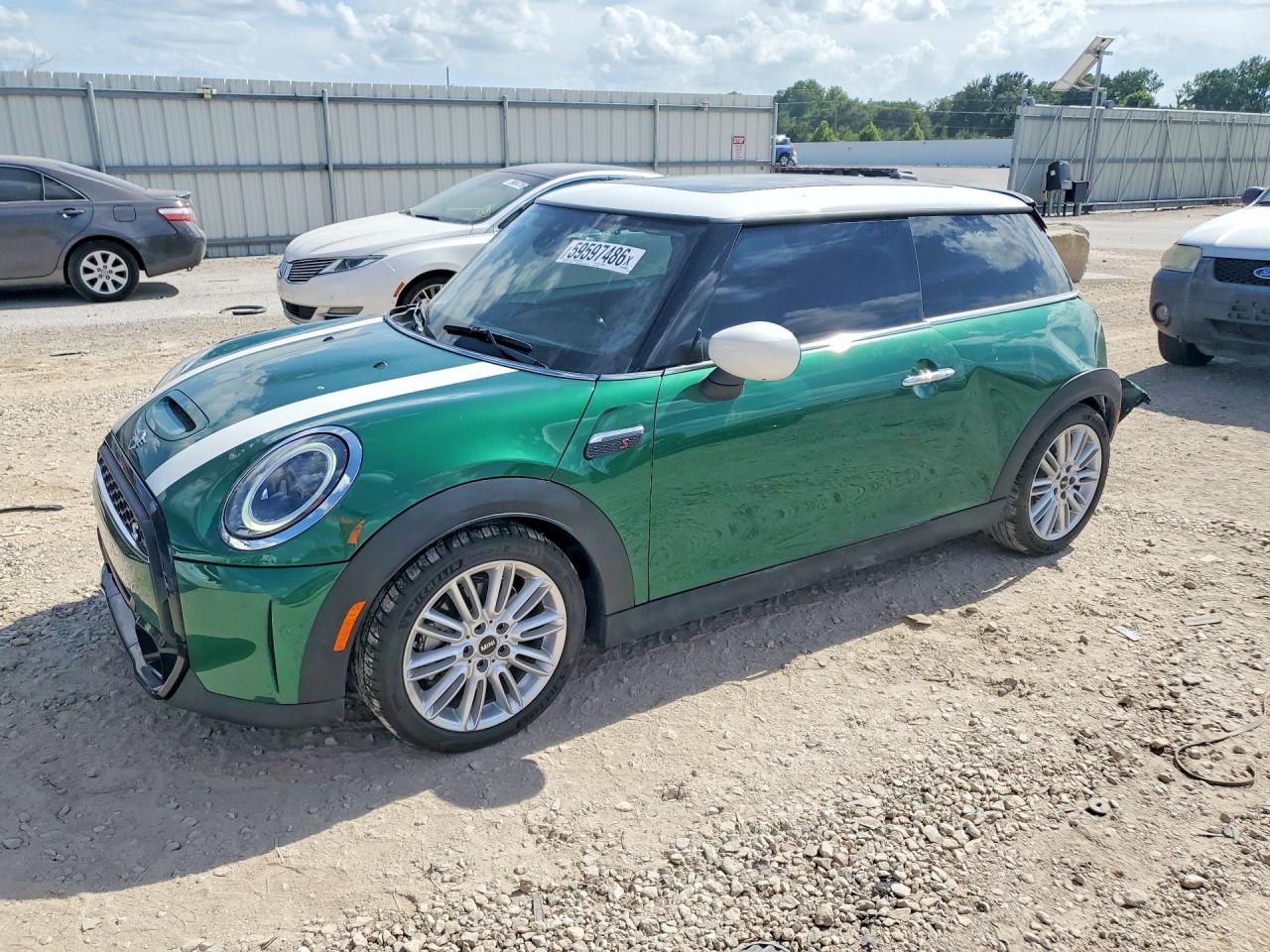 2024 MINI Hardtop Cooper S, VIN WMW53DH01R2U75079 — Rear end