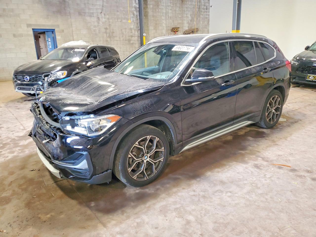 2020 BMW X1 xDrive28i, VIN WBXJG9C00L5P74517 — Front end