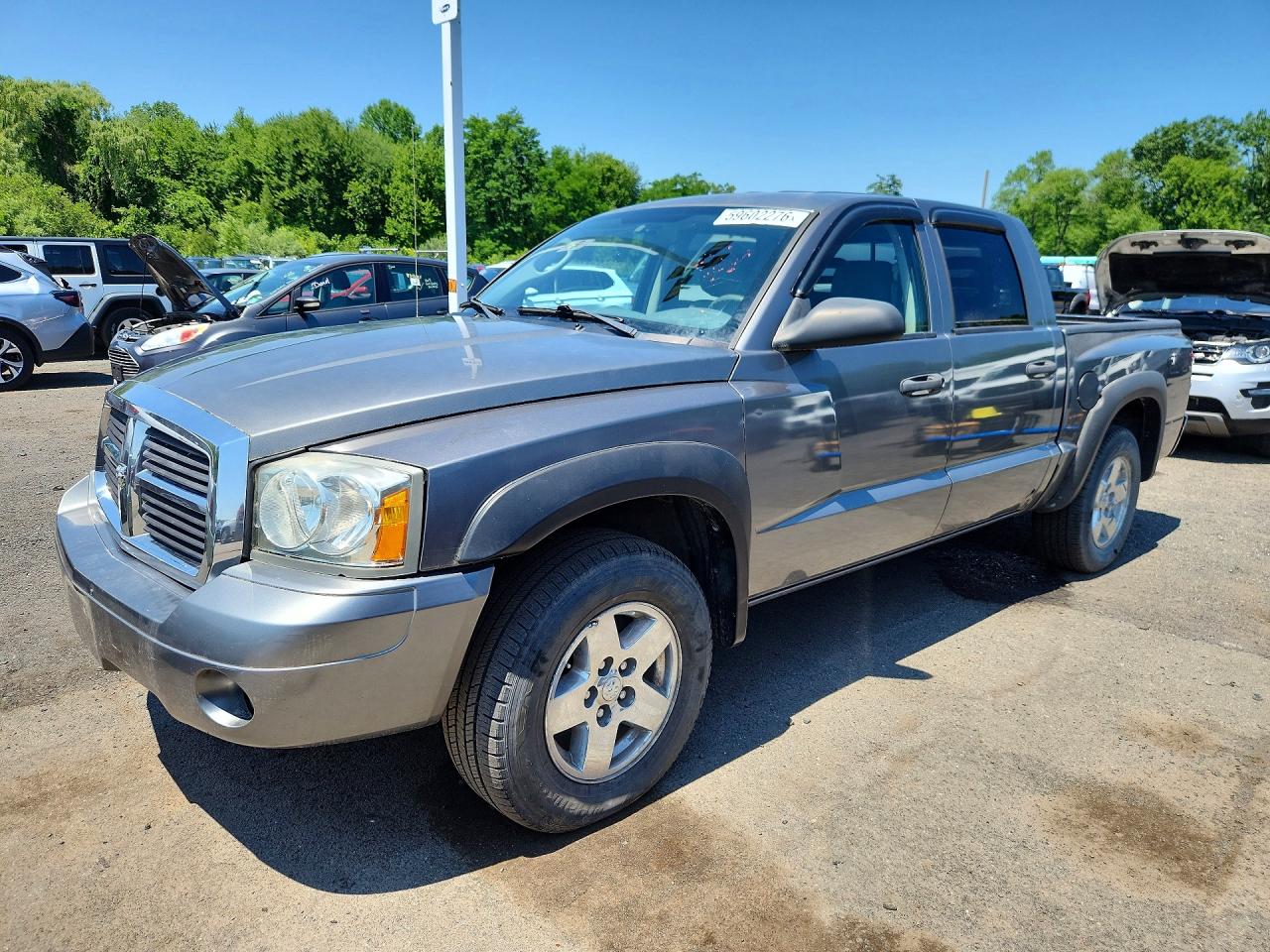 2006 Dodge Dakota SLT, VIN 1D7HE48N86S512989 — Мелкие вмятины и царапины