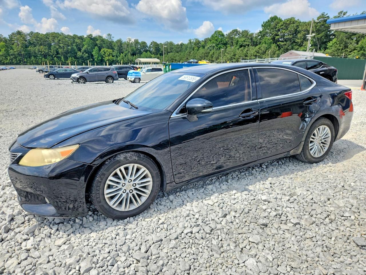 2014 Lexus ES 330, VIN JTHBK1GGXE2110303 — Перед