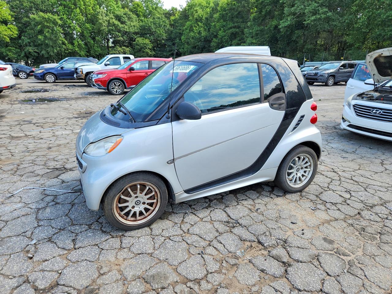 2014 Smart fortwo Passion, VIN WMEEJ3BA2EK756386 — Front end