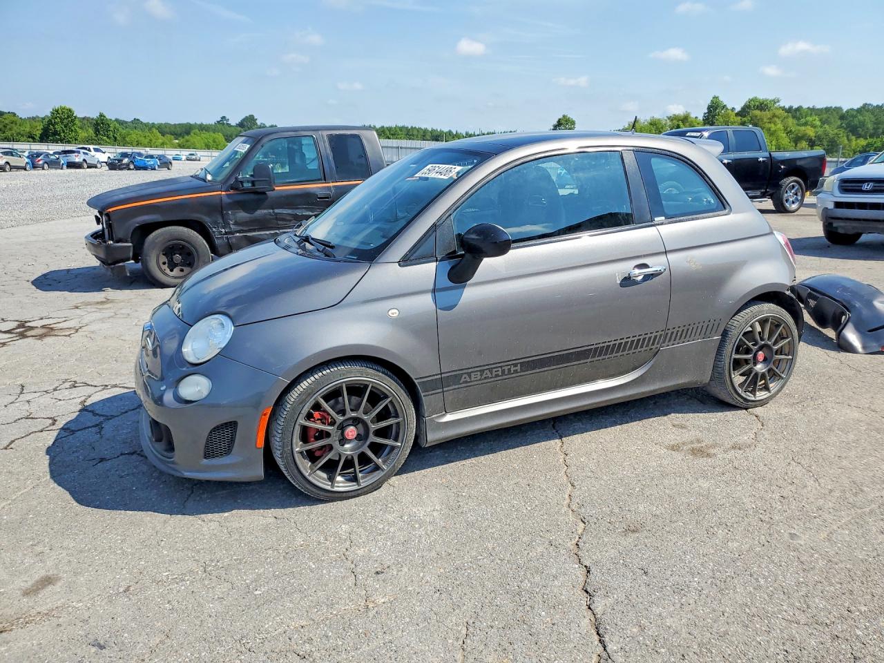 2013 FIAT 500 Abarth, VIN 3C3CFFFH3DT607373 — Rear end