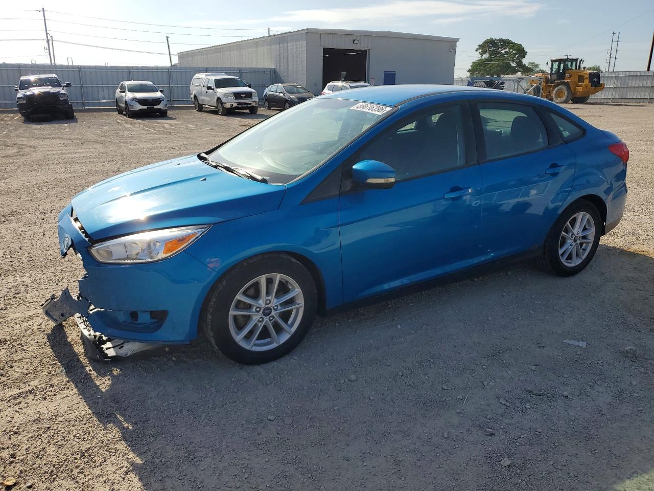 2016 Ford Focus SE, VIN 1FADP3F22GL212677 — Front end
