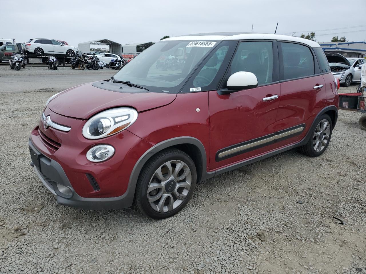 2016 FIAT 500L Trekking, VIN ZFBCFADH3GZ037991 — Minor dents and scratches