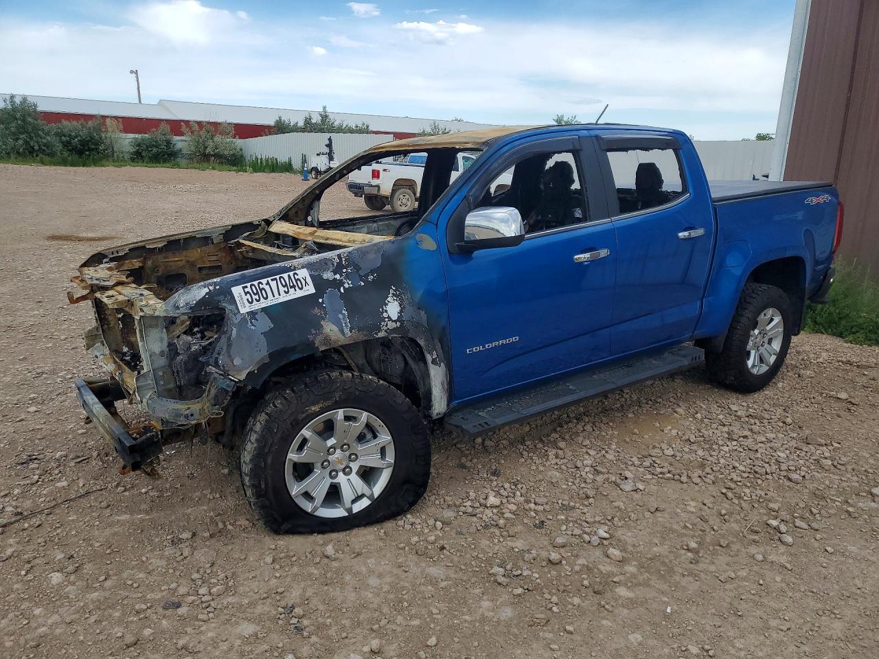 2022 Chevrolet Colorado 4WD LT, VIN 1GCGTCEN7N1293554 — Пожар в моторном отсеке