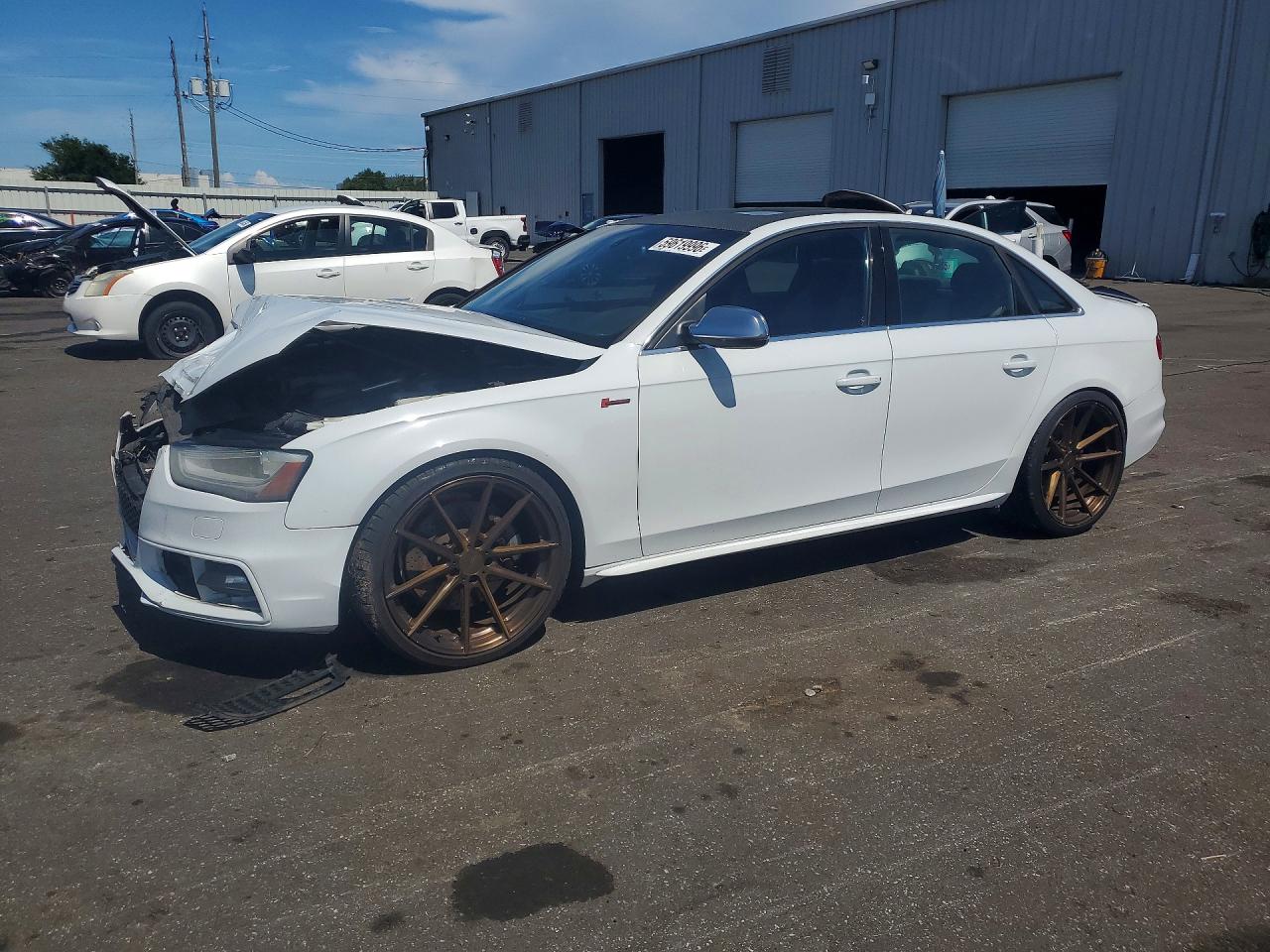2013 Audi S4 Premium Plus, VIN WAUDGBFL6DA171049 — Front end