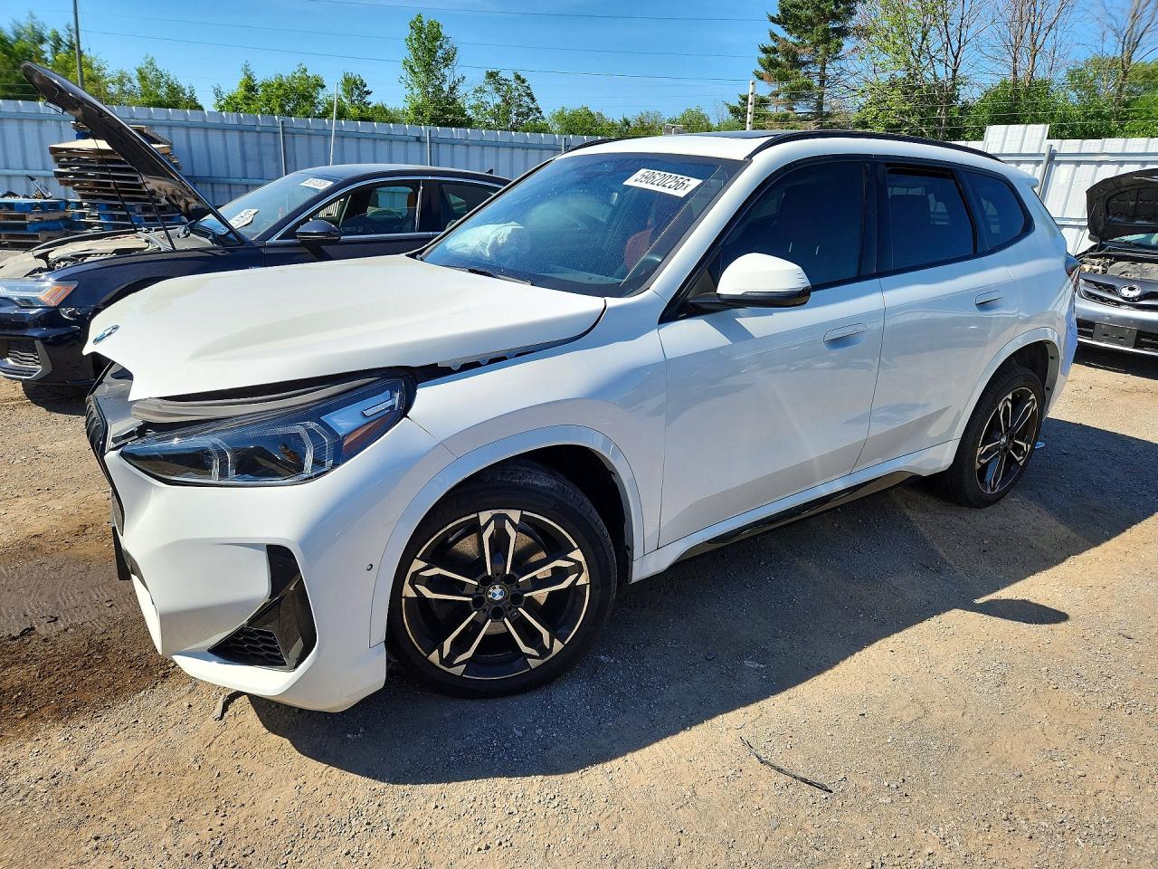 2023 BMW X1 xDrive28i, VIN WBX73EF02P5W54878 — Front end