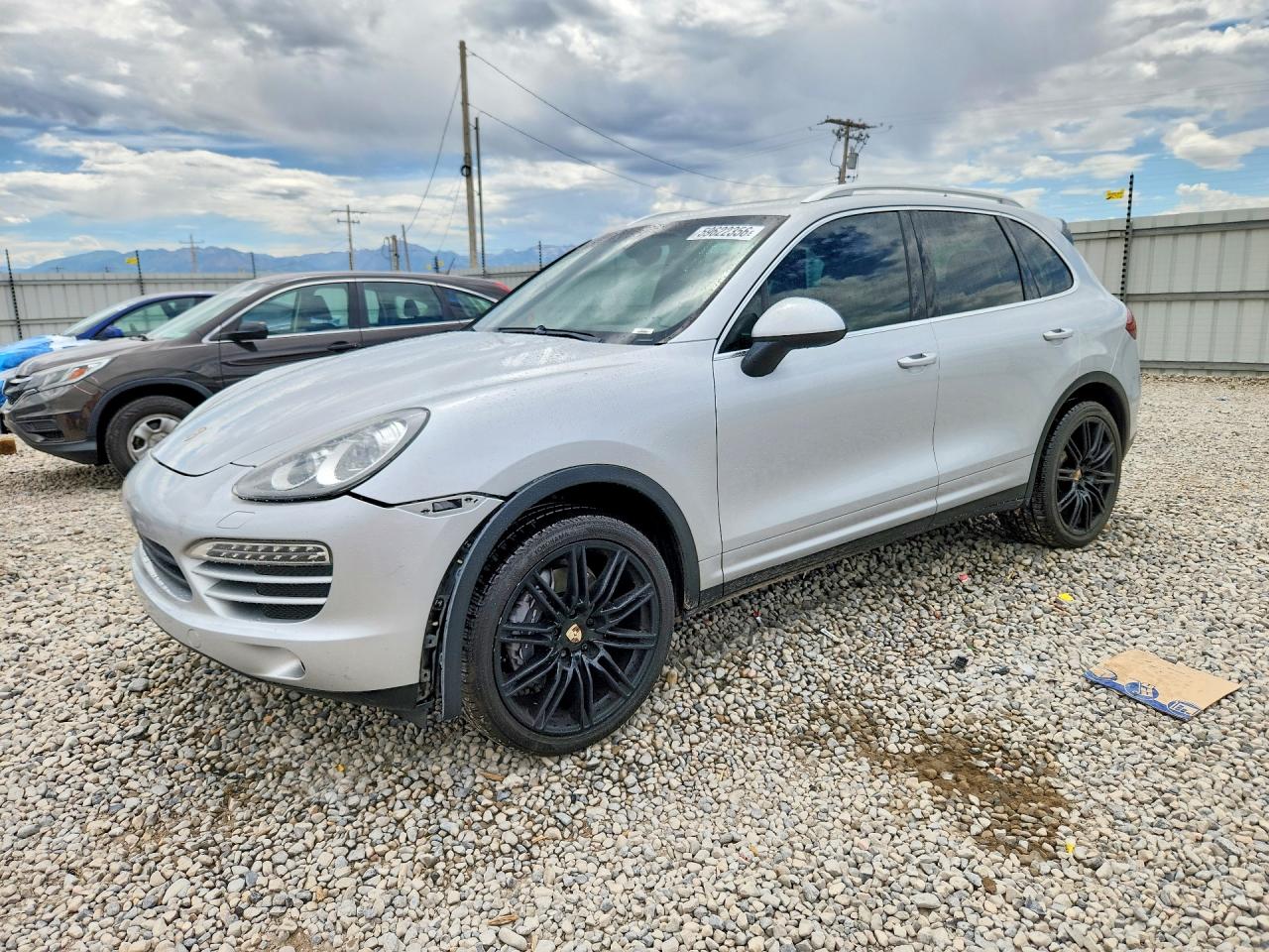 2013 Porsche Cayenne, VIN WP1AA2A25DLA12497 — Front end