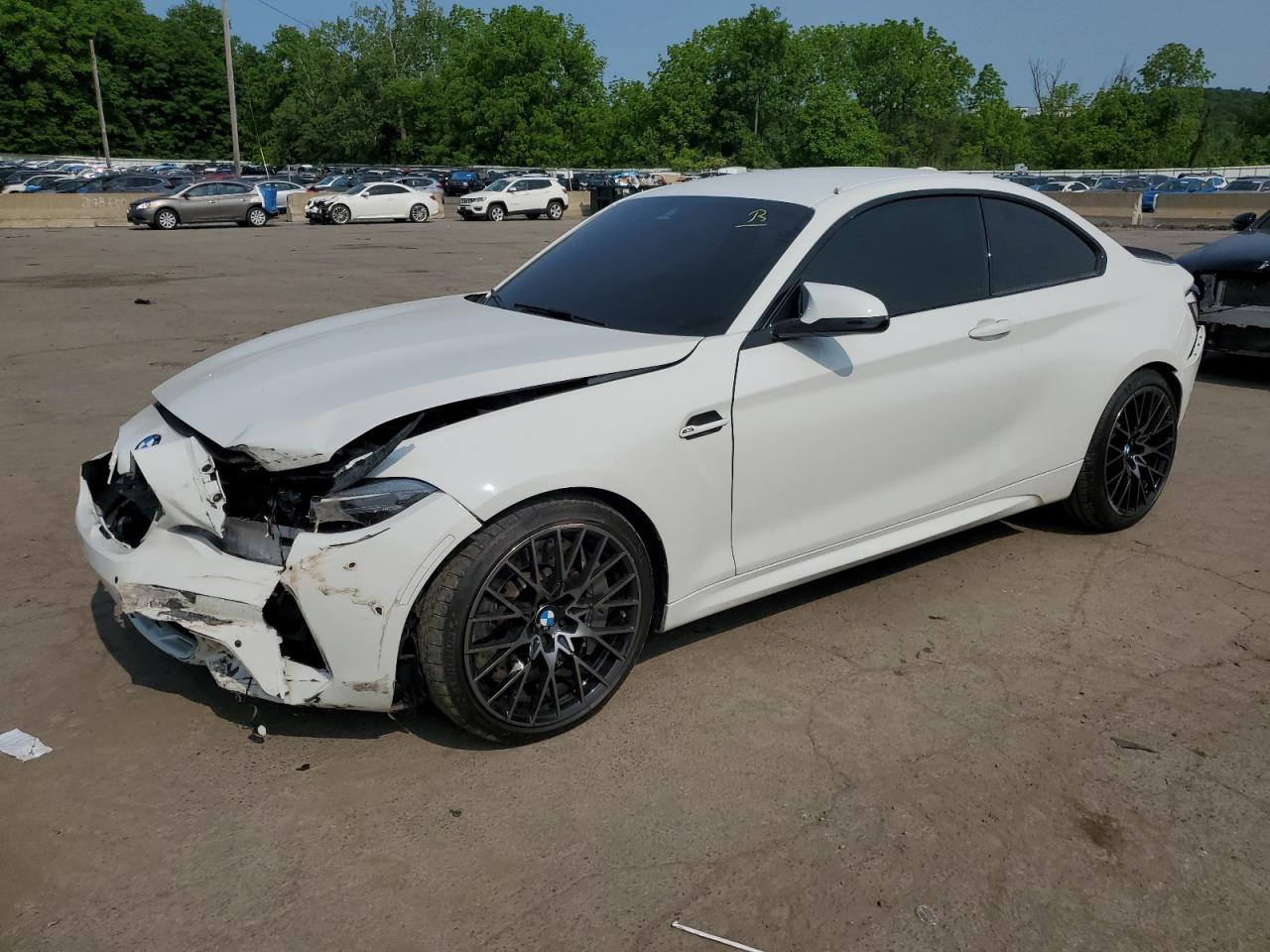 2019 BMW M2 Competition, VIN WBS2U7C59KVJ07611 — Перед