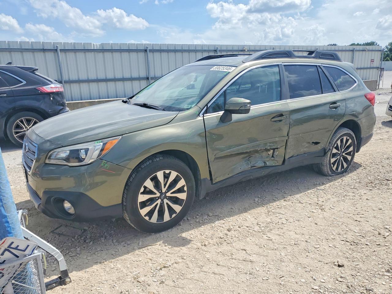 2016 Subaru Outback Limited, VIN 4S4BSBNC7G3345550 — Side