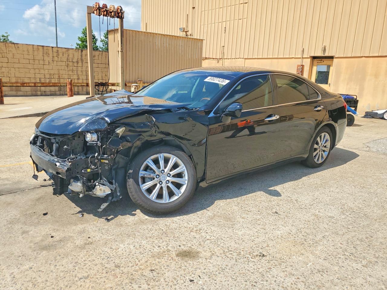 2007 Lexus ES 330, VIN JTHBJ46G272036707 — Front end