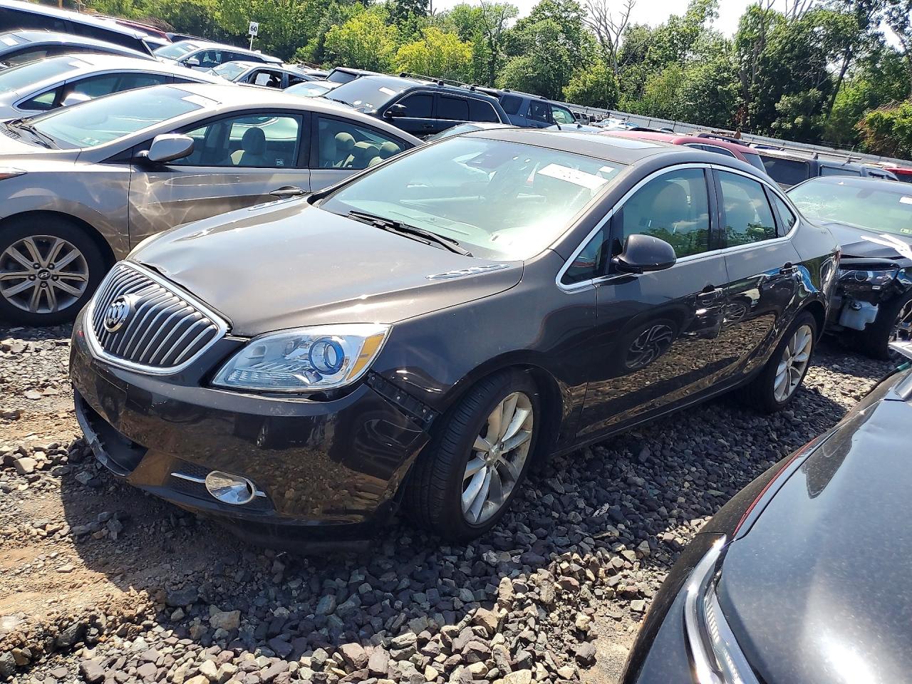 2015 Buick Verano Convenience Group, VIN 1G4PR5SK7F4129494 — Бок