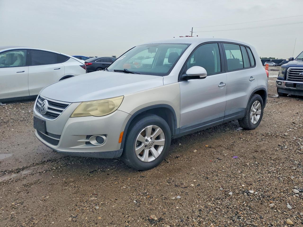 2009 Volkswagen Tiguan S, VIN WVGAV75N99W512817 — Механическое