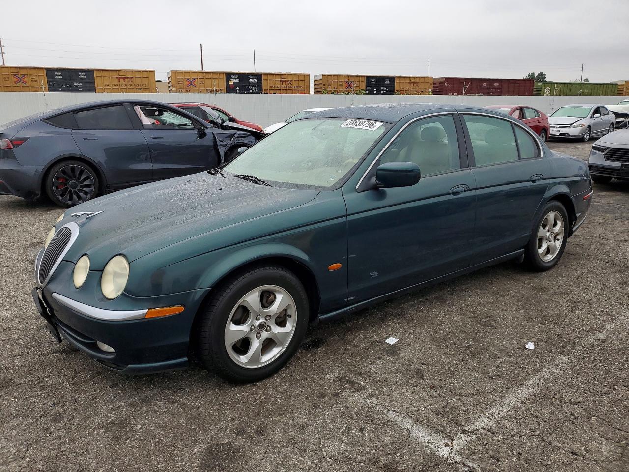 2002 Jaguar S-Type, VIN SAJDA01N02FM35773 — Minor dents and scratches