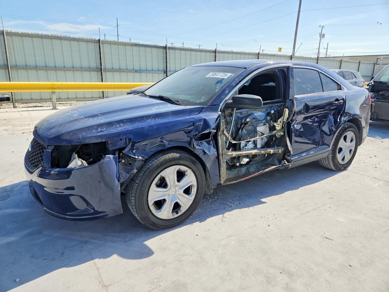 2015 Ford Police Interceptor, VIN 1FAHP2L83FG129318 — Side